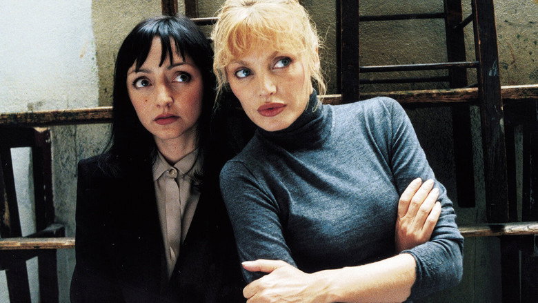 кадр из фильма Несчастья красоты