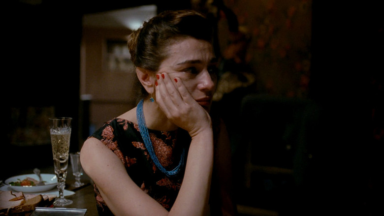 кадр из фильма ДАУ. Три дня