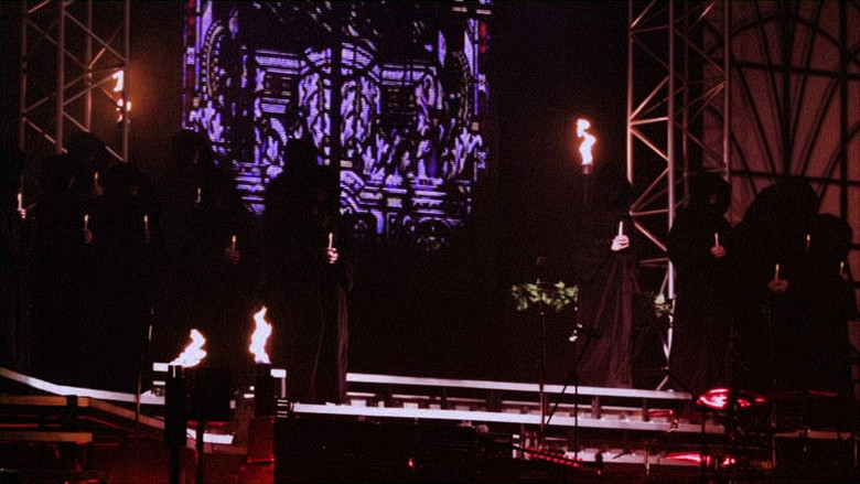 кадр из фильма CHATEAU DE VERSAILLES AT NIPPON BUDOKAN