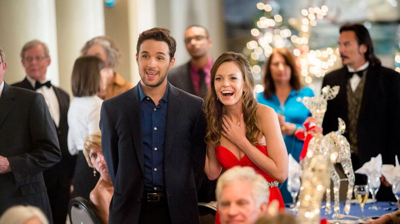 кадр из фильма Роза на Рождество