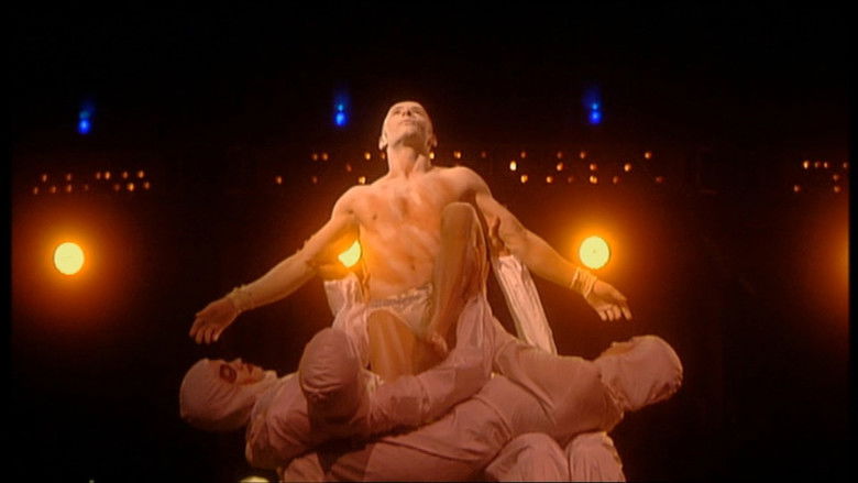 кадр из фильма Цирк Солнца: Некто