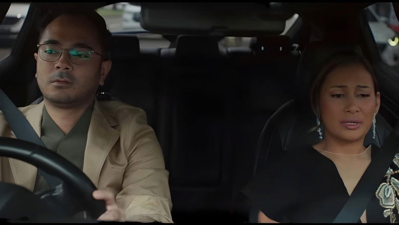 кадр из фильма Layangan Putus: The Movie