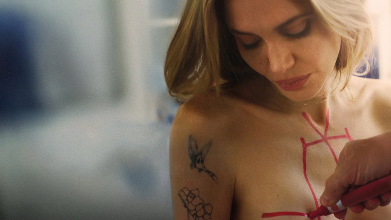 кадр из фильма Кутюр