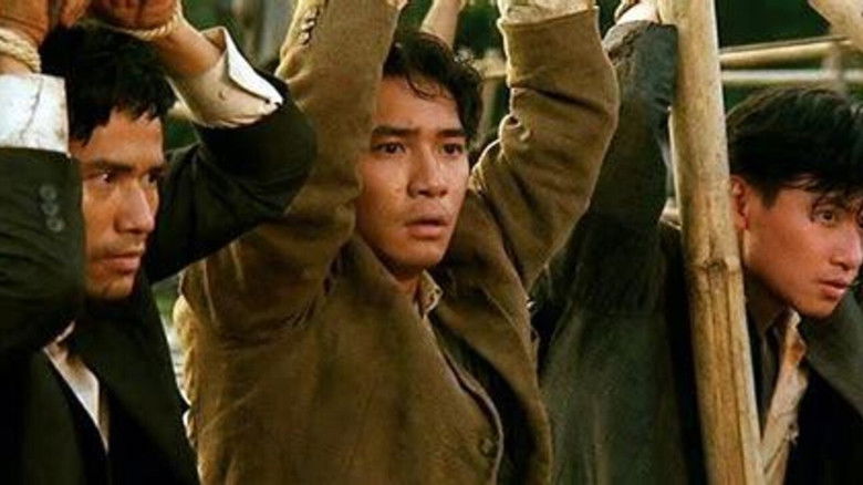 кадр из фильма Пуля в голове