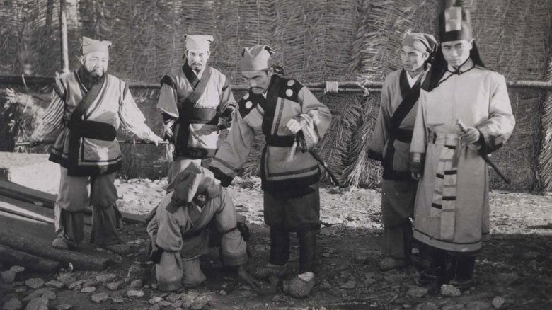 кадр из фильма Пагода без тени