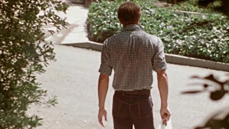 кадр из фильма Moving!