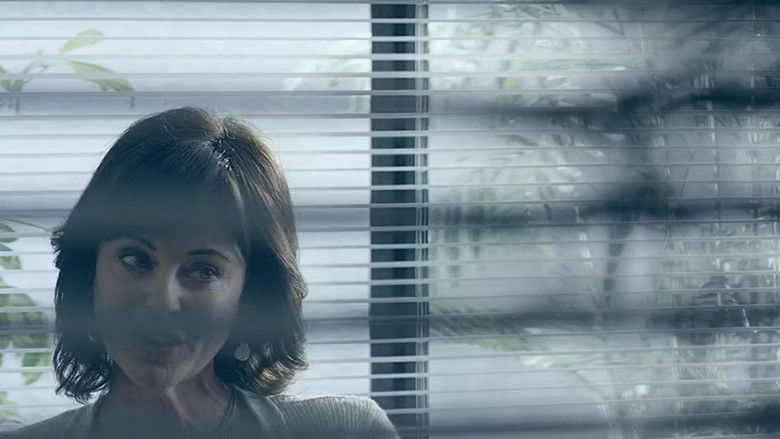 кадр из фильма Высшая сила