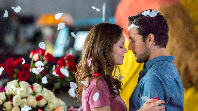 кадр из фильма Роза на Рождество