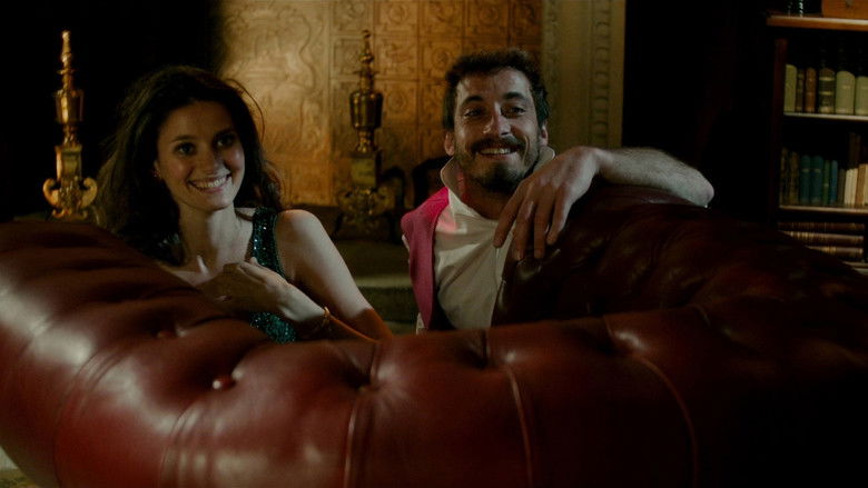 кадр из фильма Репортаж со свадьбы