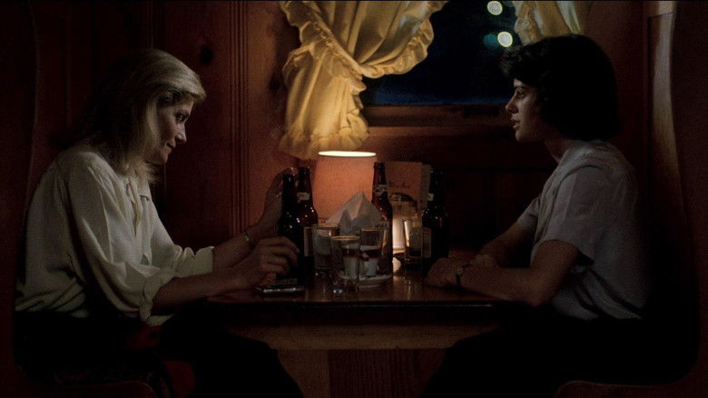 кадр из фильма Неприкаянные сердца