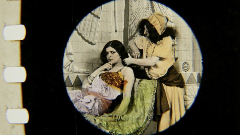 кадр из фильма Esther