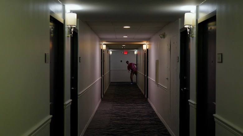 кадр из фильма Look Up