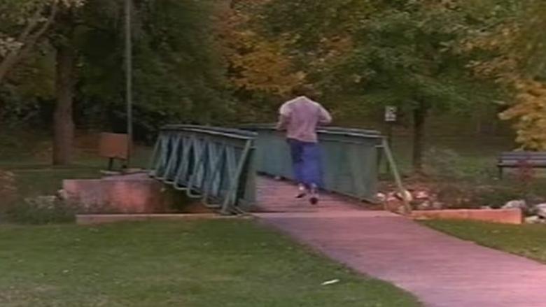 кадр из фильма Соседка