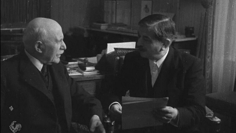 кадр из фильма Aux pièges de la République