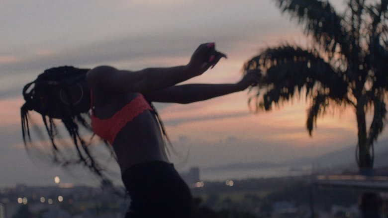 кадр из фильма Она — рай