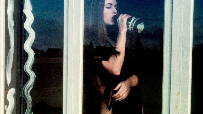 кадр из фильма Кошмары приходят ночью