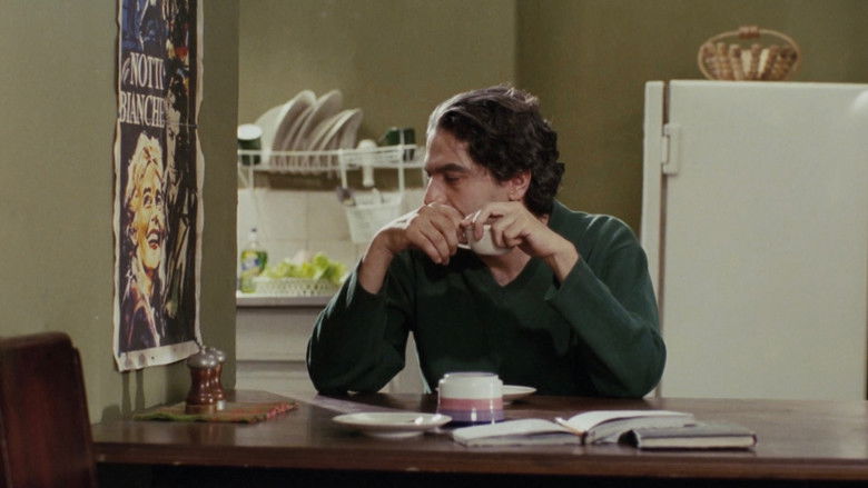 кадр из фильма شب‌های روشن