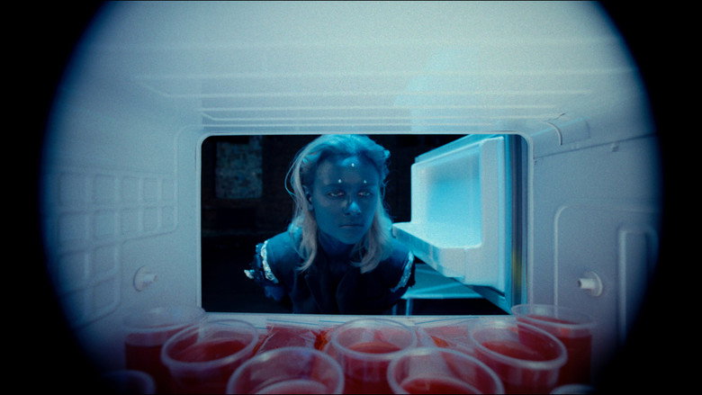 кадр из фильма Три пришельца