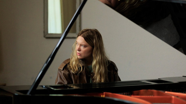 кадр из фильма Gentle Monster