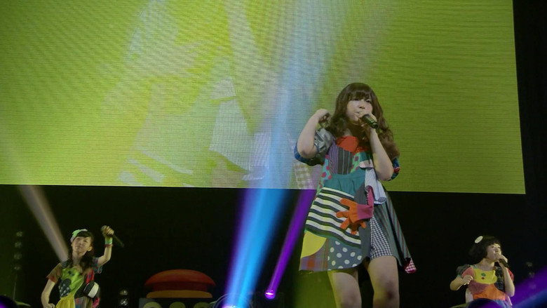 кадр из фильма BiS解散LIVE「BiSなりの武道館」@横浜アリーナ