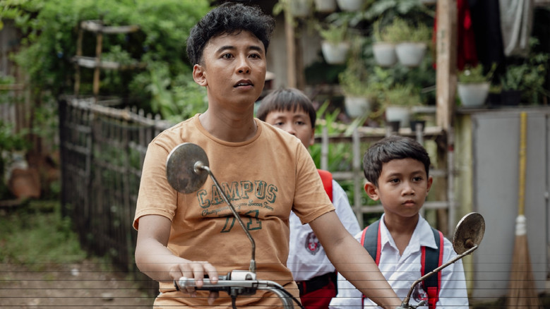 кадр из фильма Warung Pocong