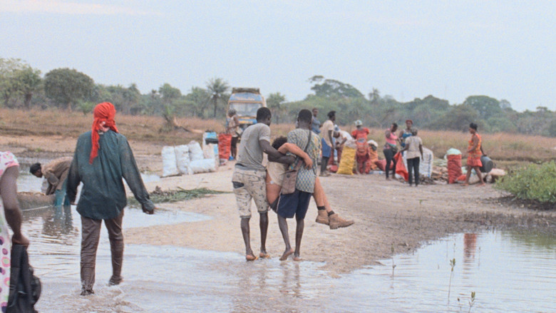 кадр из фильма Я отдыхаю только во время бури