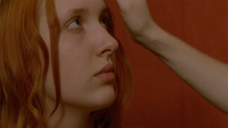 кадр из фильма Home