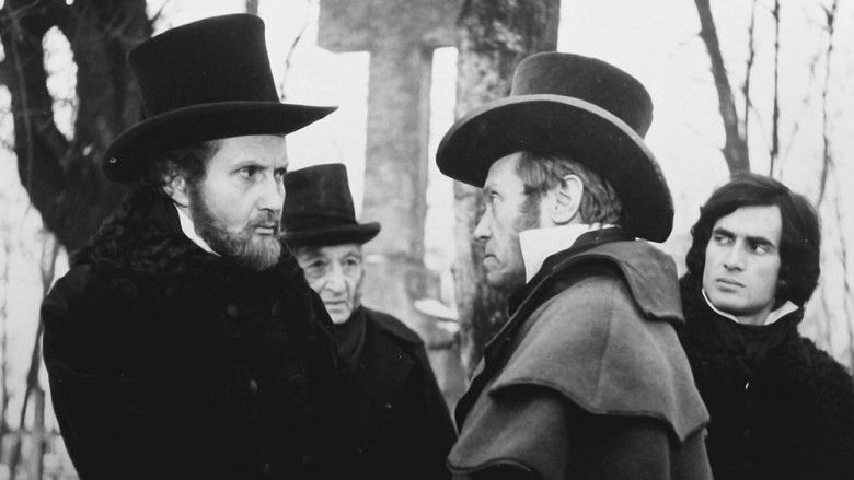 кадр из фильма Дорога в лунном свете