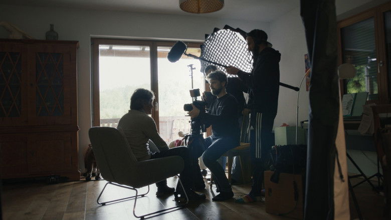 кадр из фильма Born to Fake