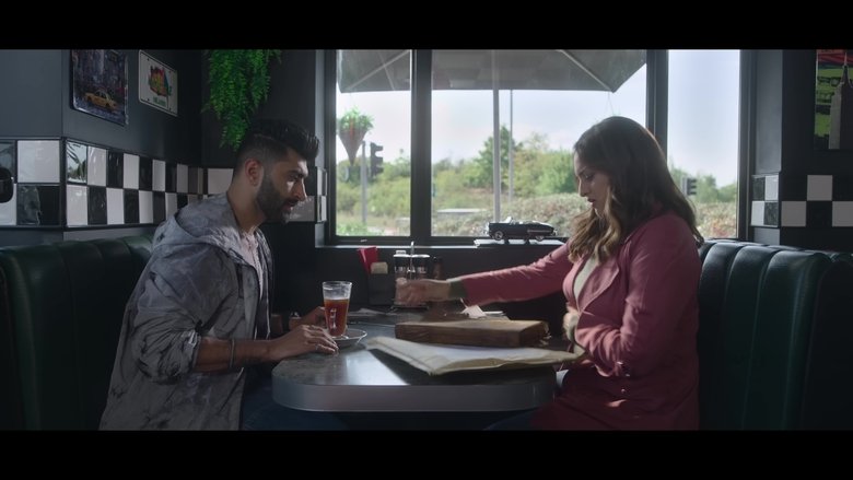 кадр из фильма निकिता रॉय