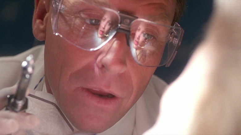 кадр из фильма Дантист