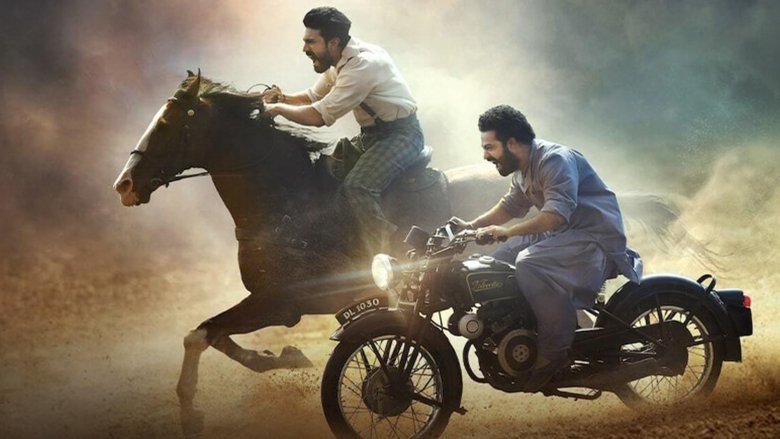 кадр из фильма RRR: Рядом ревёт революция