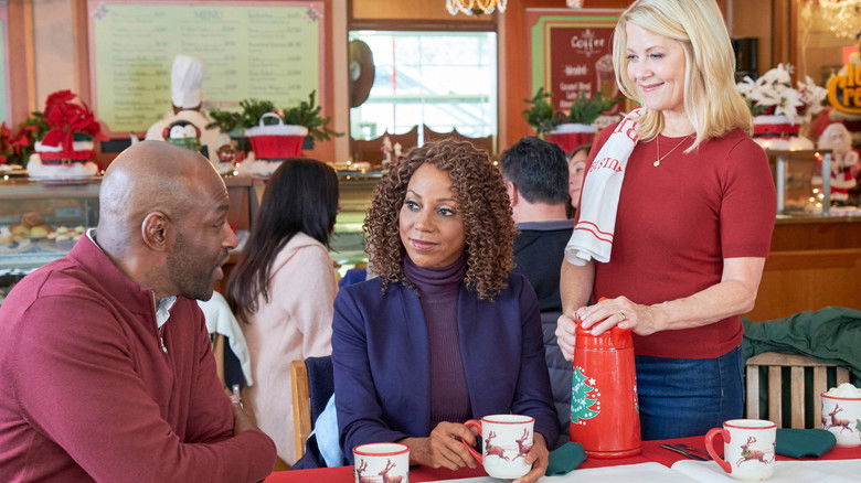 кадр из фильма Рождество в Эвергрине: Письма Санте