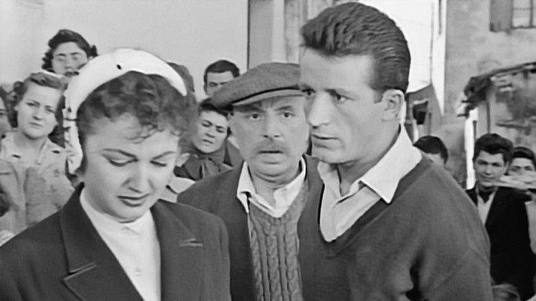 кадр из фильма Το κορίτσι της γειτονιάς