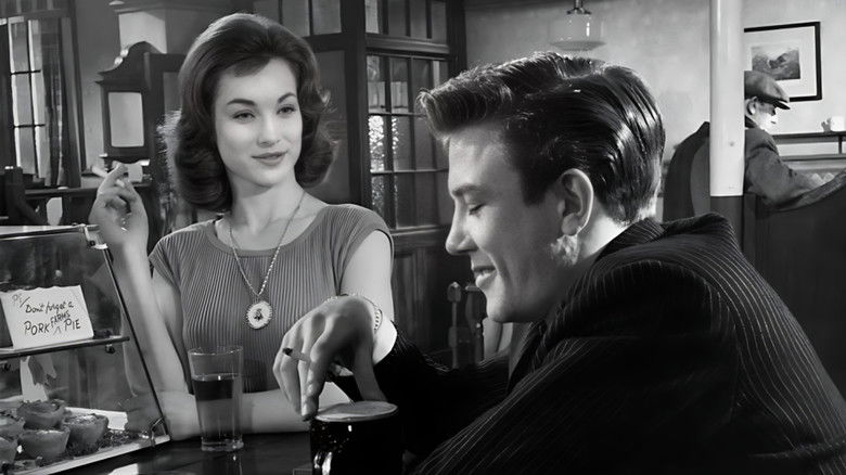 кадр из фильма В субботу вечером, в воскресенье утром