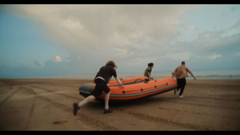 кадр из фильма Ровесник