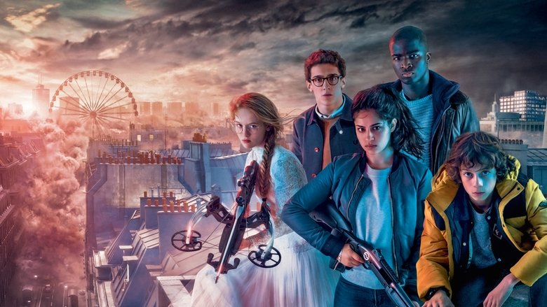 кадр из фильма Одни