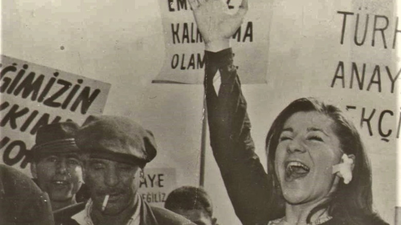 кадр из фильма Karanlıkta Uyananlar