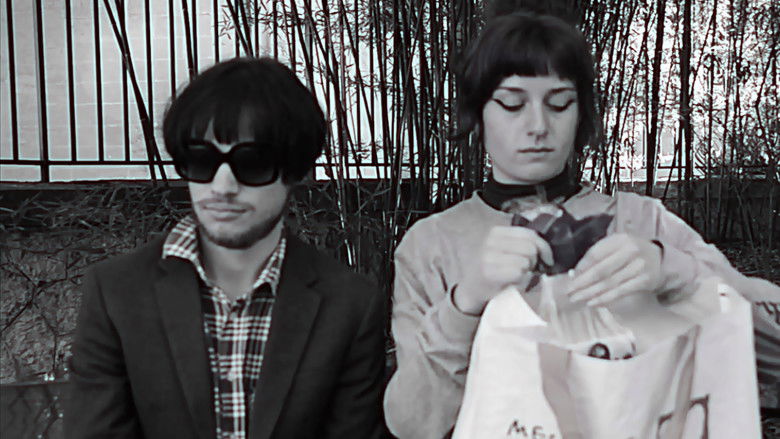 кадр из фильма FEMME SANDWICH