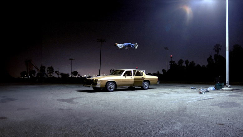 кадр из фильма How I Learned to Fly