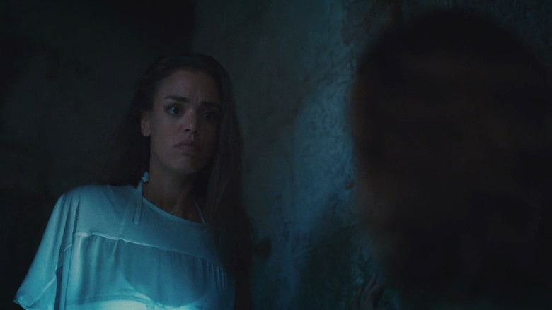 кадр из фильма Мамула