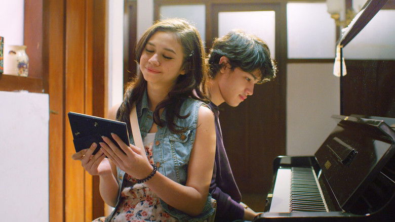 кадр из фильма This Is Cinta