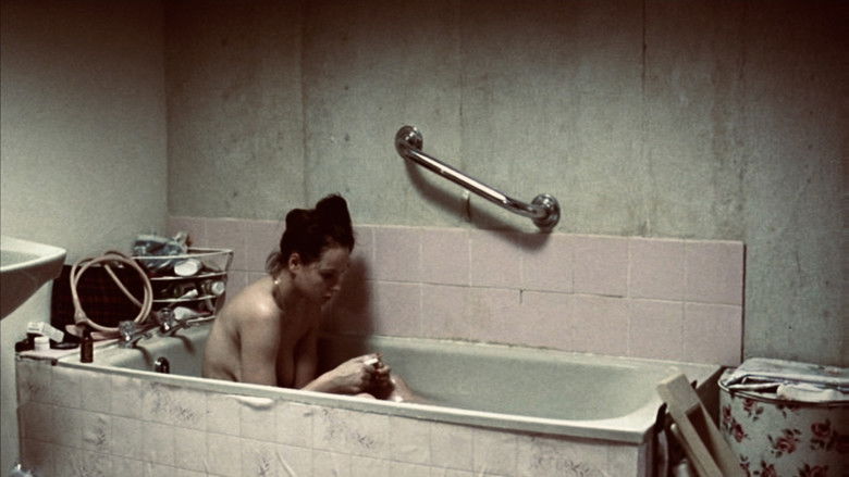 кадр из фильма Морверн Каллар