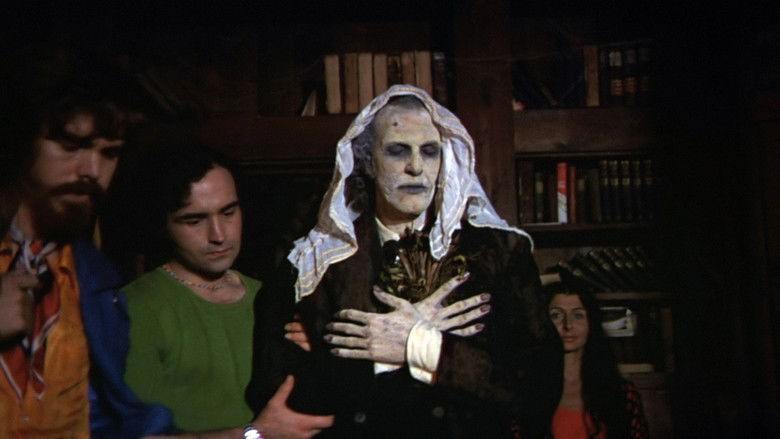 кадр из фильма Трупы детям не игрушка