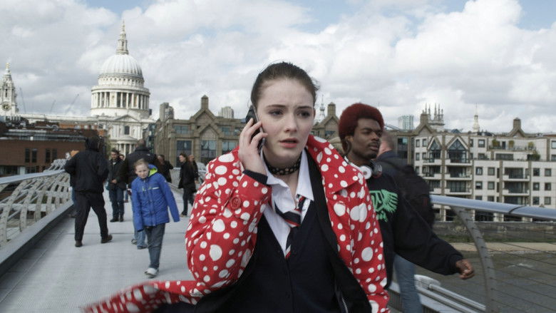 кадр из фильма Таймлесс. Рубиновая книга