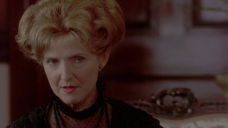 кадр из фильма Les Tisserands du pouvoir