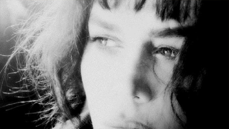 кадр из фильма Minik Serçe