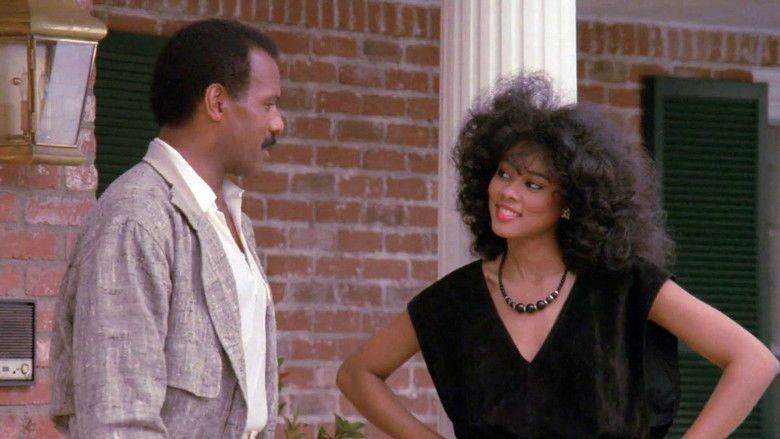 кадр из фильма Ловушка для лис