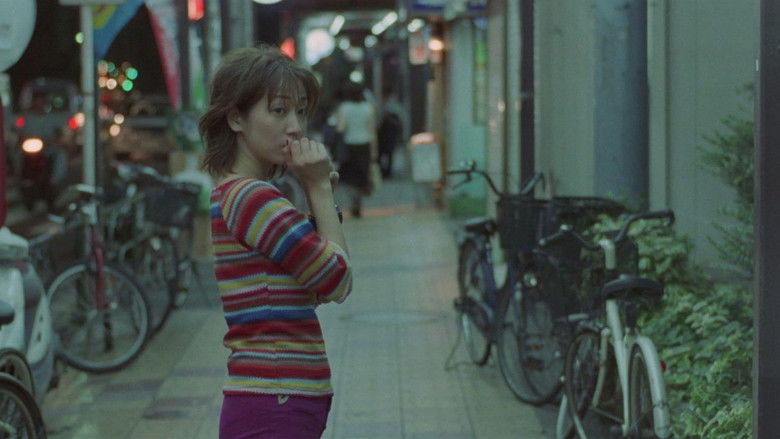 кадр из фильма 痴漢電車　さわってビックリ！