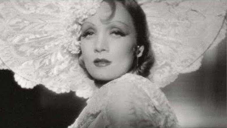 кадр из фильма The Fashion Side of Hollywood